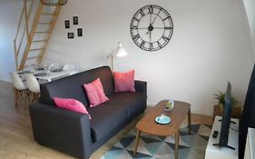 Apartment Lille - Proche Metro - Stationnement Gratuit